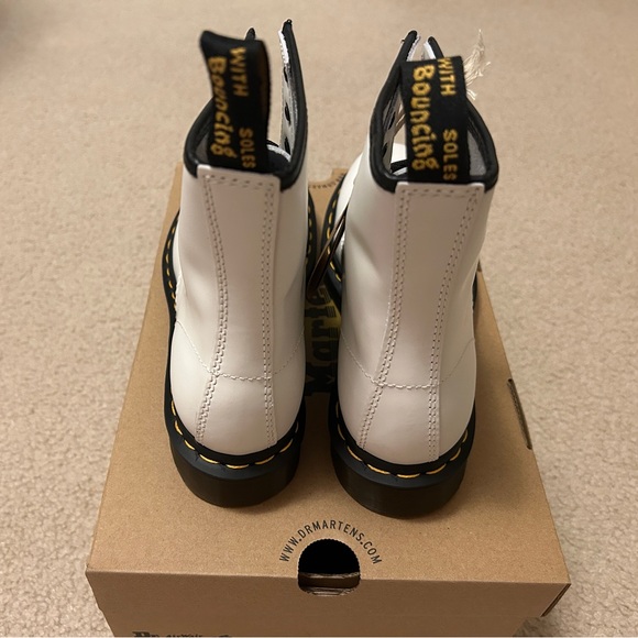 Dr Martens 1460 Boot White Smooth Leather Size 7 - Picture 4 of 6